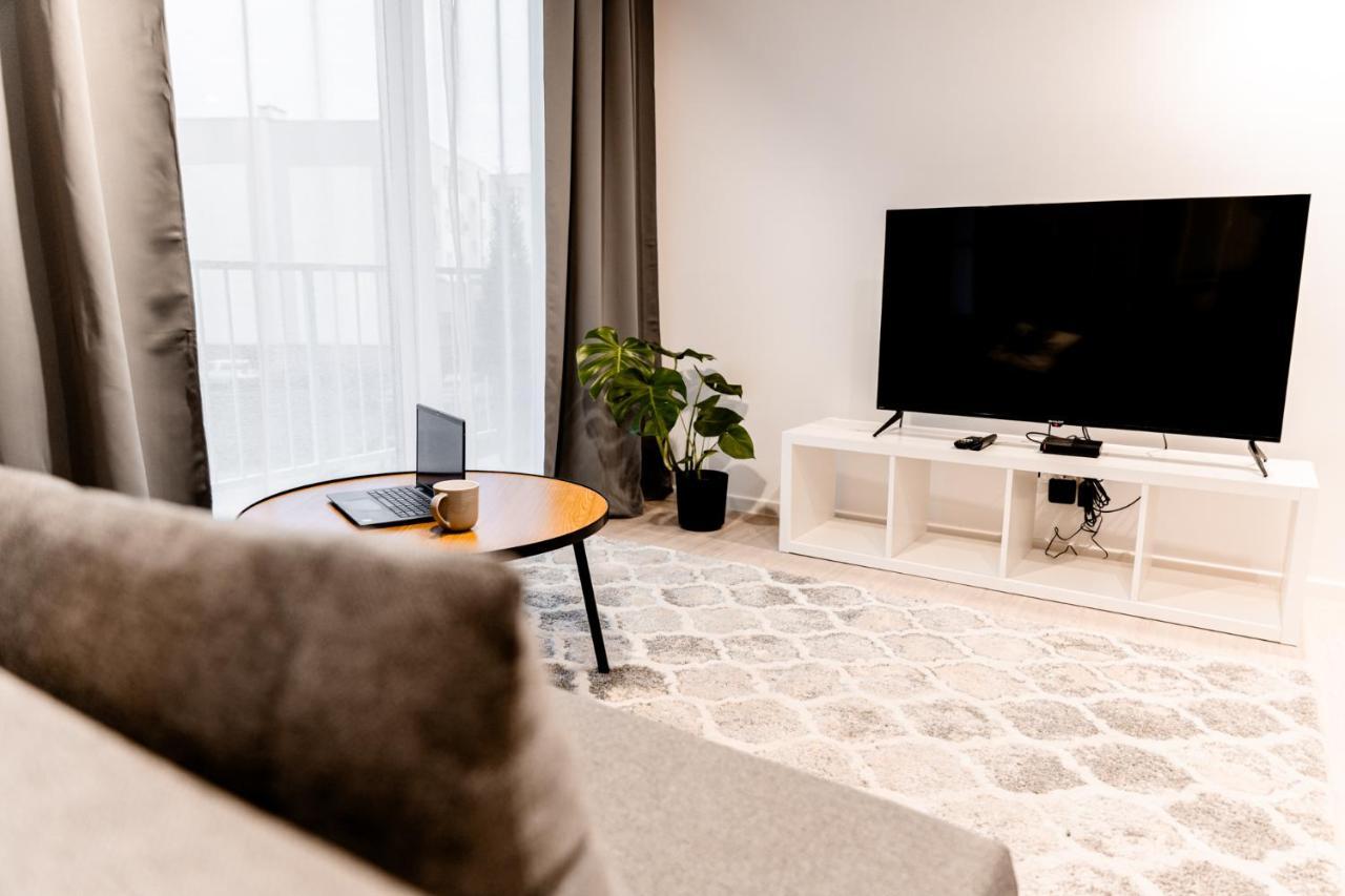Hop & Lulu Premium Apartments Ґолєнюв Екстер'єр фото
